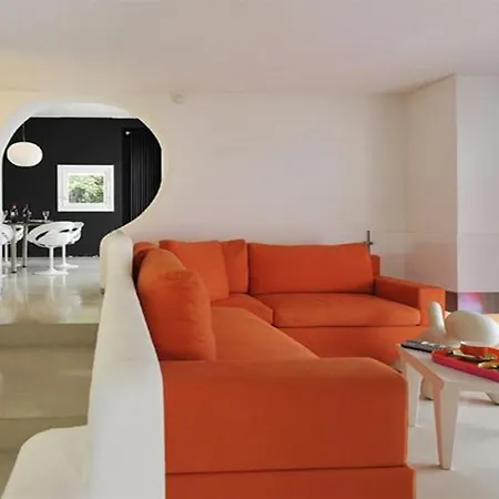 Parisi * Lenno